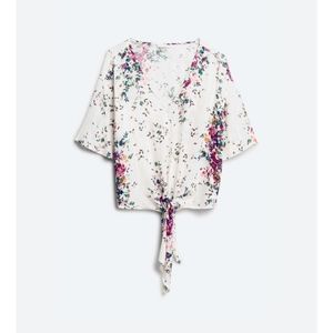 Luq Front-Tie Top